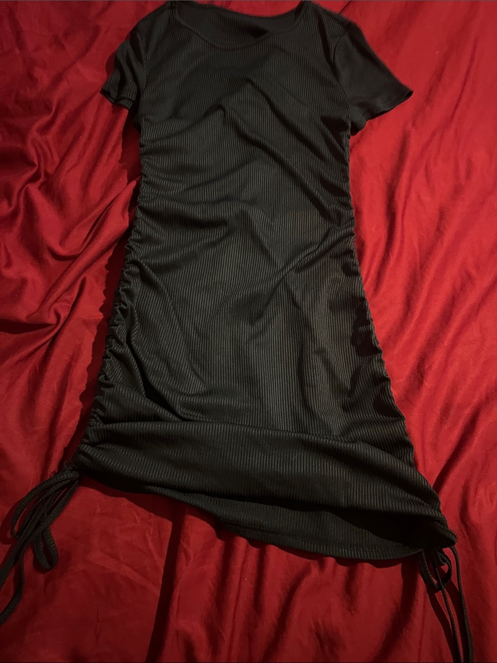 SHEIN Black Ribbed Short Sleeve Ruched Side Dress
